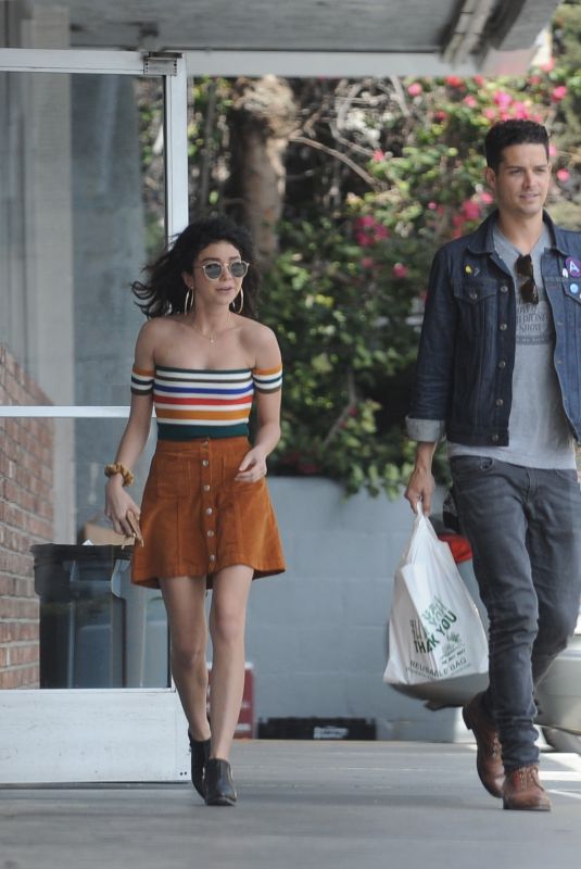 SARAH HYLAND and Adams Wells Out in Studio City 05/26/2018