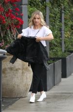SARAH MICHELLE GELLAR Out in Hollywood 05/13/2018