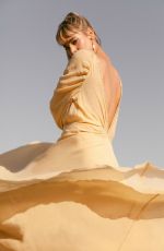 SOFIA BOUTELA for Contentmode, May 2018