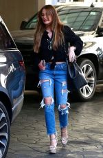 SOFIA VERGARA Leaves a Dermatologist in Beverly Hills 05/17/2018