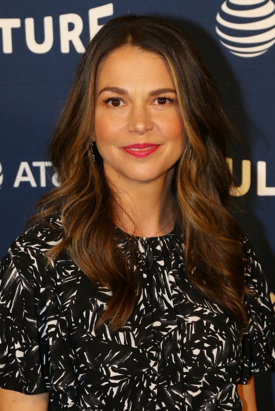 SUTTON FOSTER at Vulture Festival in New York 05/19/2018