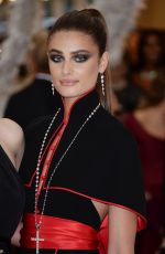 TAYLOR HILL at MET Gala 2018 in New York 05/07/2018