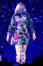 TAYLOR SWIFT Launches Her Reputation Tour in Glendale 05/09/2018