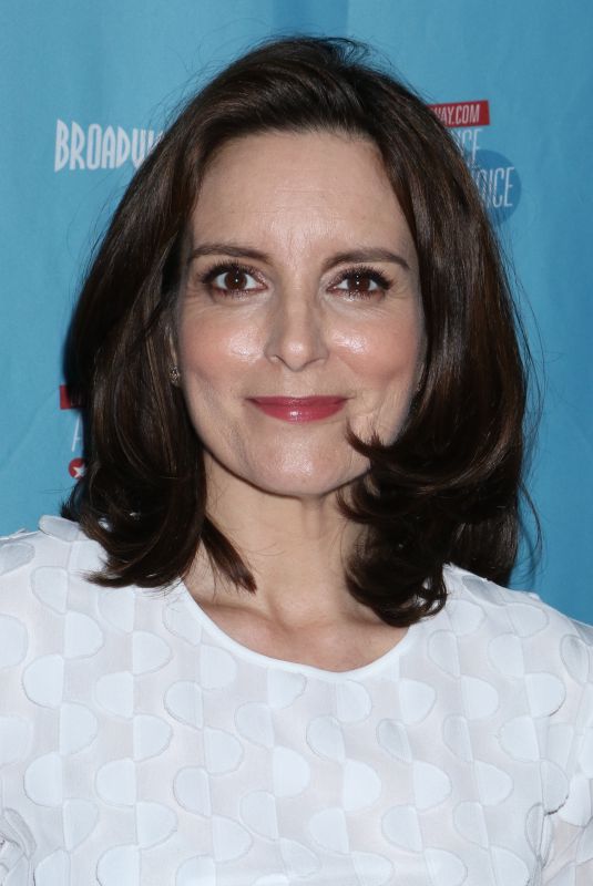 TINA FEY at broadway.com Audience Choice Awards Winners Cocktail Party in New York 05/24/2018