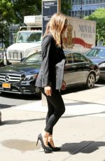 ALICIA SILVERSTONE Arrives at Her Hotel in New York 06/11/2018
