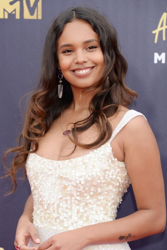 ALISHA BOE at 2018 MTV Movie and TV Awards in Santa Monica 06/16/2018