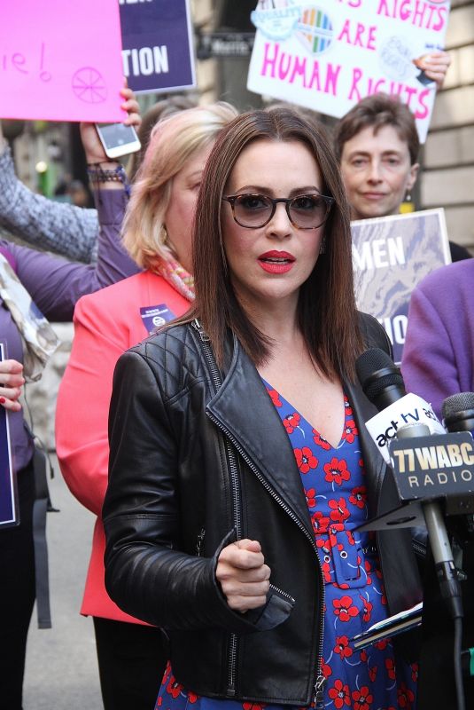 ALYSSA MILANO at Era Coalition Call for Ratification of the Equal Rights Amendment in New York 06/04/2018