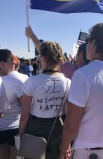 AMBER HEARD at Rally in Support of Refugee Children and Families Seeking Asylum in Tornillo 06/24/2018