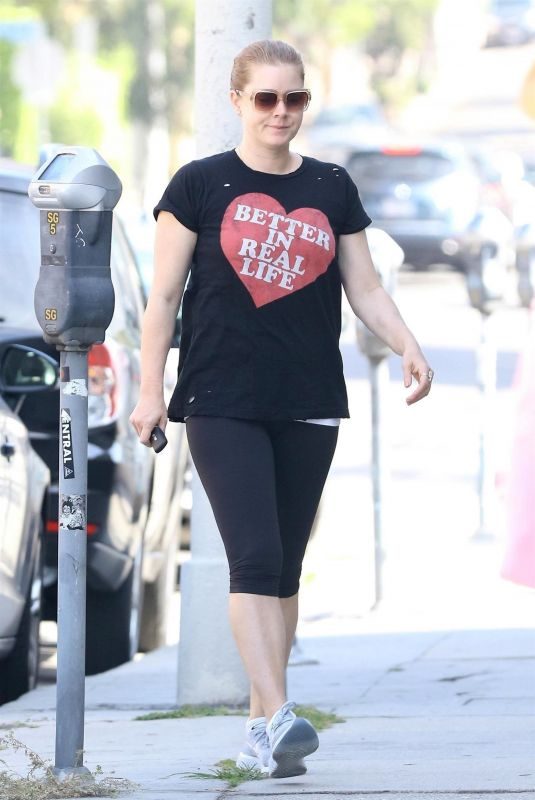 AMY ADAMS Heading to a Gym in Los Angeles 06/04/2018