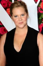 AMY SCHUMER at 2018 Tony Awards in New York 06/10/2018