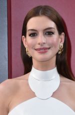 ANNE HATHAWAY at Ocean
