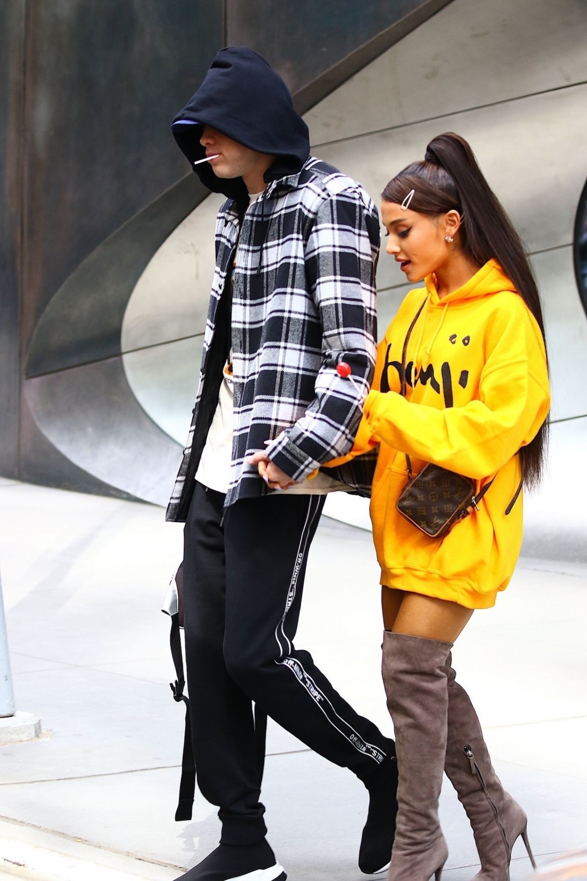 ARIANA GRANDE and Pete Davidson Leaves Their Home in New York 06/20 ...