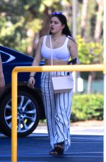 ARIEL WINTER Shopping at Housewares Store Bed in Studio City 06/20/2018
