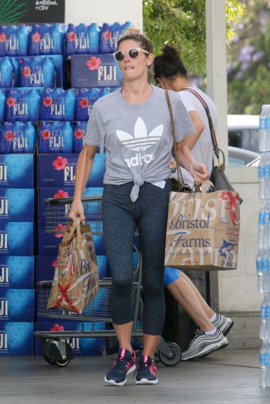 ASHLEY GREENE Shopping at Bristol Farms in Beverly Hills 06/04/2018