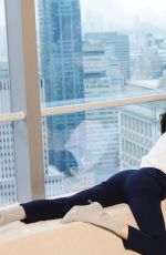 BELLA HADID and KENDALL JENNER for Ochirly
