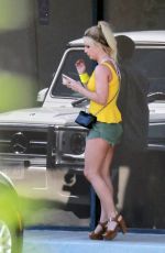 BRITNEY SPEARS Out and About in Miami 06/04/2018