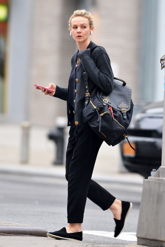 CAREY MULLIGAN Out and About in New York 05/31/2018
