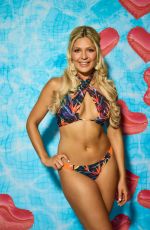 CAROLINE FLACK, HAYLEY HUGHES - Love Island Series 4 in Majorca 05/14/2018