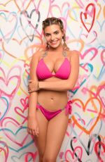 CAROLINE FLACK, HAYLEY HUGHES - Love Island Series 4 in Majorca 05/14/2018