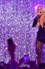 CARRIE UNDERWOOD Performs at 2018 CMT Music Awards in Nashville 06/06/2018