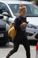 CATHERINE TYLDESLEY Out for Lunch in Cheshire 06/05/2018