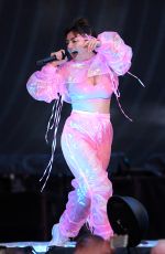CHARLI XCX  Performs at Taylor Swift