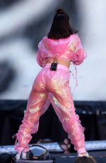CHARLI XCX  Performs at Taylor Swift
