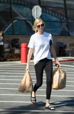 CHARLIZE THERON Shopping for Grocery in Los Angeles 06/12/2018