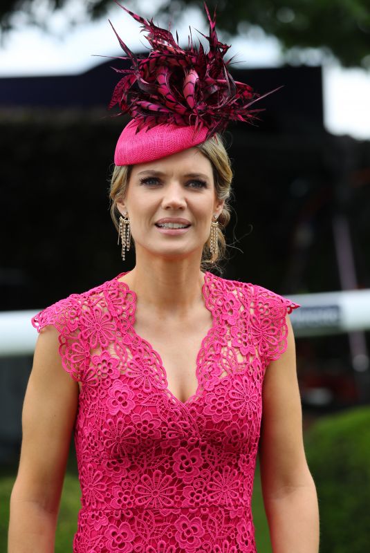 CHARLOTTE HAWKINS at Investec Derby Festival Ladies Day at Epsom Racecourse 06/01/2018