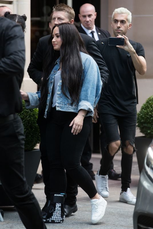 DEMI LOVATO Leaves Her Hotel in Paris 06/04/2018