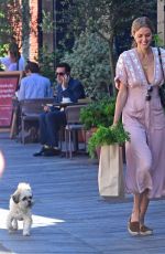 DONNA AIR Out Shopping for Grocery in London 06/26/2018