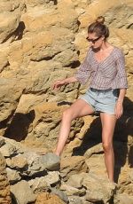 DOUTZEN KROES on Vacation in Ibiza 06/19/2018