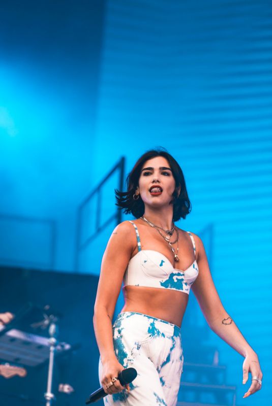 DUA LIPA Performs at Bonnaroo Music and Arts Festival in Manchester 06/10/2018