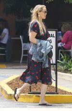 ELIZABETH BERKLEY Out for Lunch in Brentwood 06/22/2018