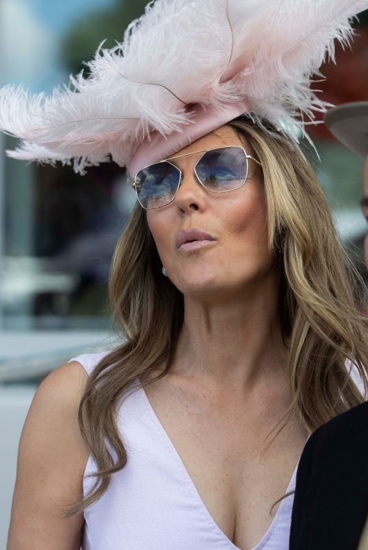 ELIZABETH HURLEY at Investec Derby Festival Ladies Day at Epsom Racecourse 06/01/2018