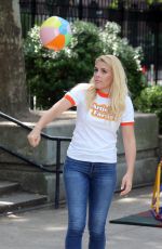 ELLIE KEMPER and BUSY PHILIPPS on the Set of Unbreakable Kimmy Schmidt 06/16/2018
