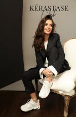 EMILY RATAJKOWSKI Hosts Kerastase Club Event in Los Angeles 06/14/2018