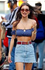 EMILY RATAJKOWSKI Out Shopping in New York 06/20/2018