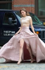 GRACE ELIZABETH on the Set of a Photoshoot in New York 06/06/2018