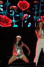 HAILEE STEINFELD Performs at Katy Perry