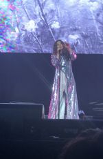 HAILEE STEINFELD Performs at Katy Perry