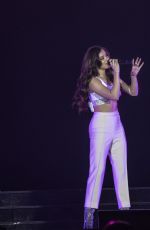 HAILEE STEINFELD Performs at Katy Perry