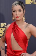 HALSEY at 2018 MTV Movie and TV Awards in Santa Monica 06/16/2018