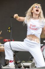 HAYLEY WILLIAMS Performs at Bonnaroo Music and Arts Festival in Manchester 06/08/2018