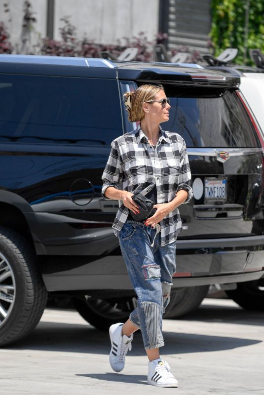 HEIDI KLUM Out and About in Los Angeles 06/18/2018