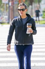 JENNIFER GARNER Out and About in Los Angeles 06/08/2018