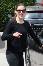 JENNIFER GARNER Out and About in Santa Monica 06/15/2018