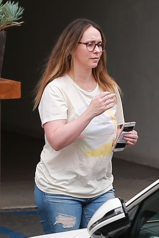 JENNIFER LOVE HEWITT Out and About in Santa Monica 06/06/2018