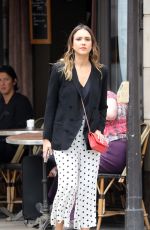 JESSICA ALBA Shopping at Robert Clergery and Roger Gallet in Paris 06/12/2018