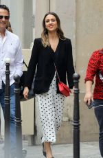 JESSICA ALBA Shopping at Robert Clergery and Roger Gallet in Paris 06/12/2018